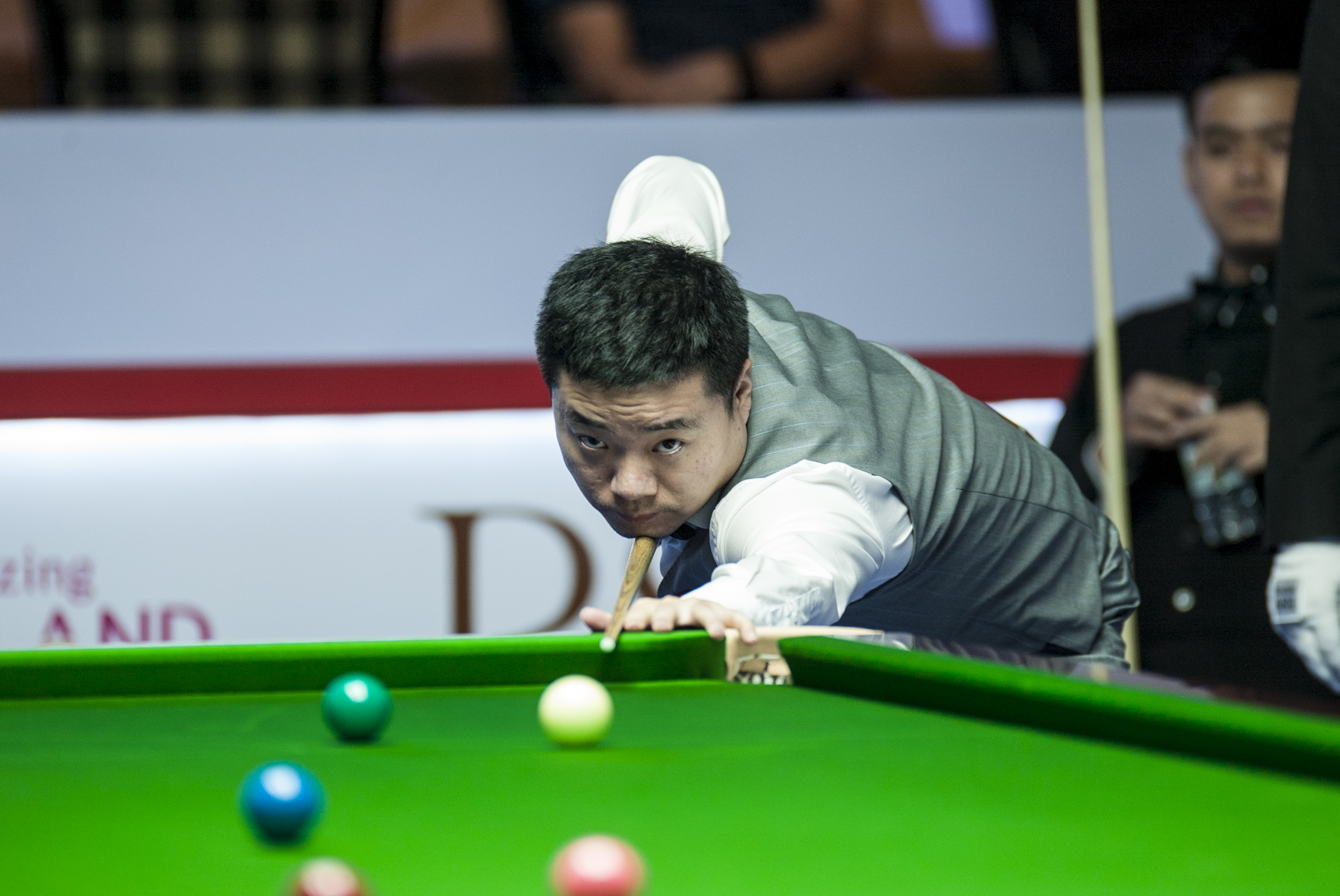 还用稳稳的 还用稳稳的