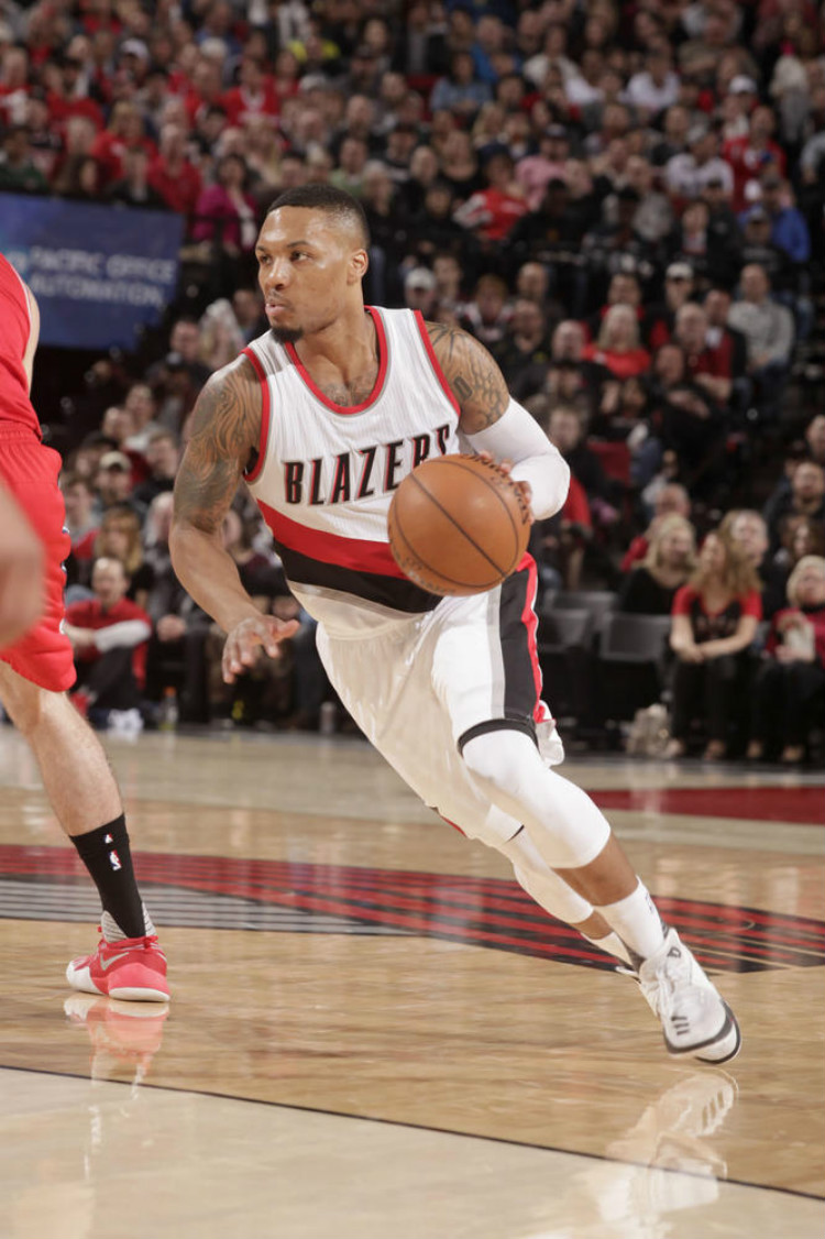 因为他正在 因为他正在