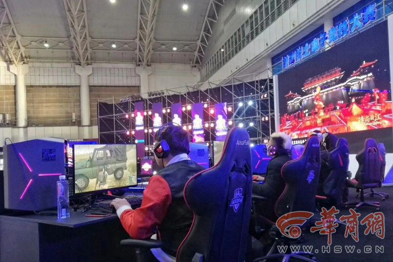 正对球员们